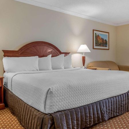 Quality Hotel Conference Center Cincinnati Blue Ash Ngoại thất bức ảnh