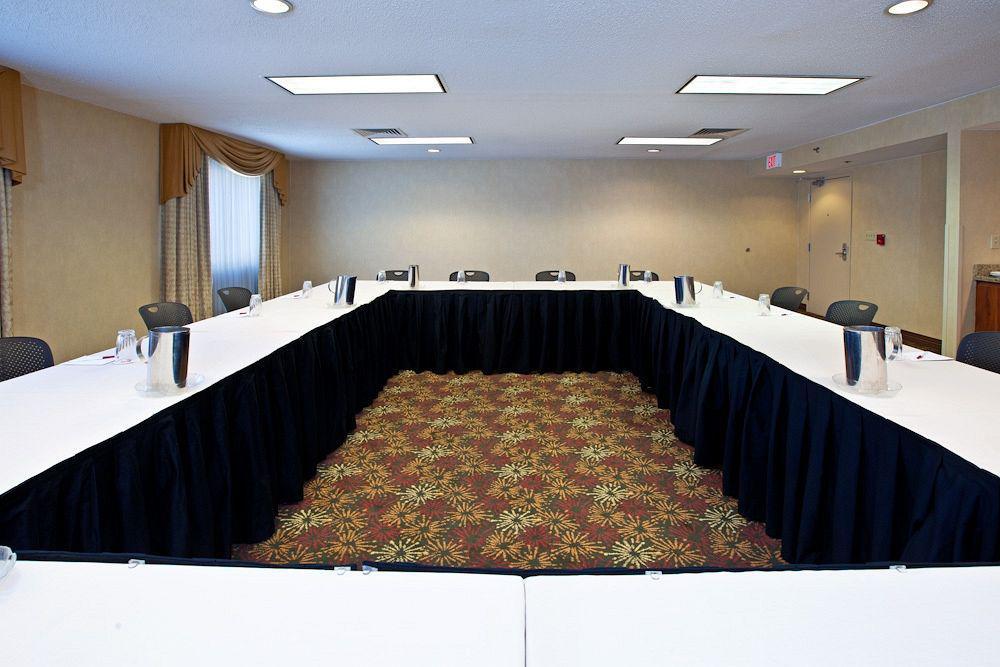 Quality Hotel Conference Center Cincinnati Blue Ash Tiện nghi bức ảnh